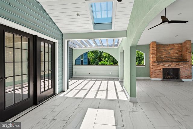 18 PUTTER LANE, Pottstown, PA 19464