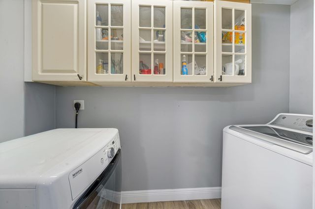 167 Ponce De Leon Street, Royal Palm Beach, FL 33411