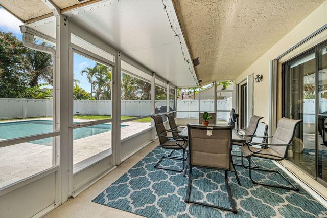 167 Ponce De Leon Street, Royal Palm Beach, FL 33411