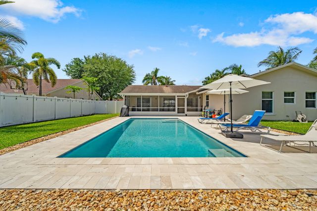 167 Ponce De Leon Street, Royal Palm Beach, FL 33411
