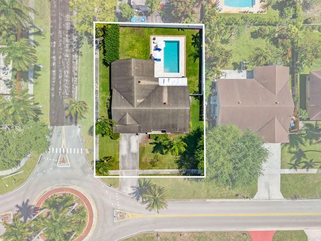 167 Ponce De Leon Street, Royal Palm Beach, FL 33411