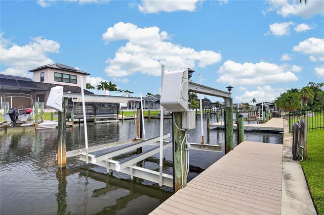 4934 SW 10TH AVENUE, Cape Coral, FL 33914