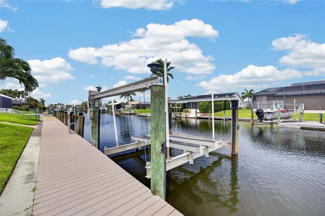 4934 SW 10TH AVENUE, Cape Coral, FL 33914