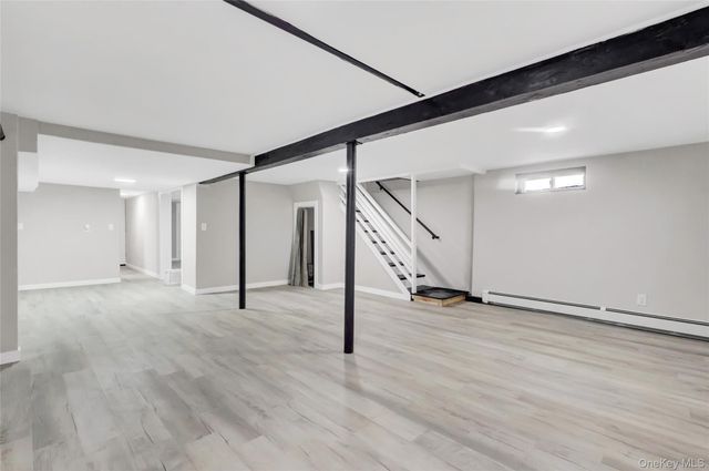 84 Wellington Street, Hempstead, NY 11550