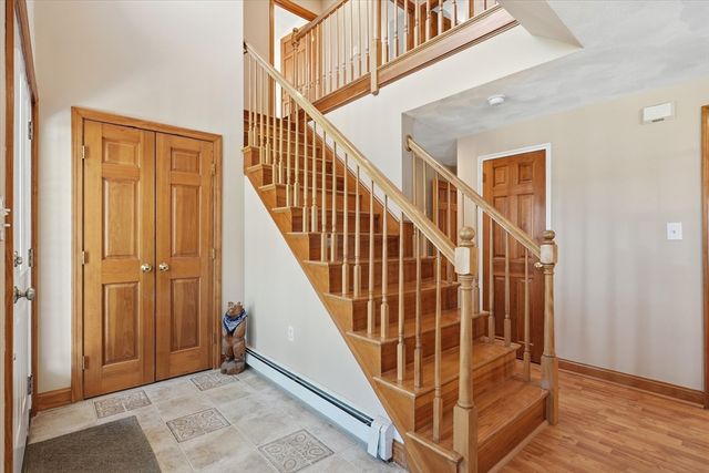 15 Squanto Road, Woburn, MA 01801