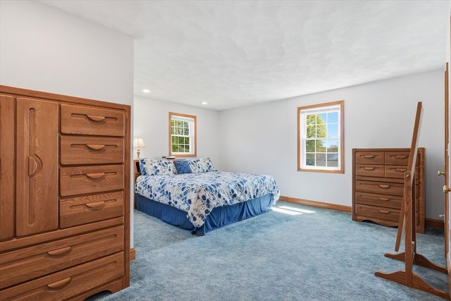 15 Squanto Road, Woburn, MA 01801