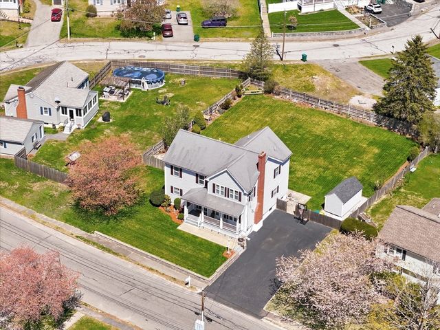 15 Squanto Road, Woburn, MA 01801