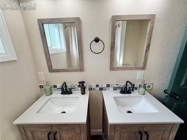 58 Duke Street, Pueblo, CO 81005