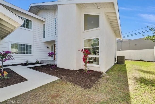 3418 South Baker Street, Santa Ana, CA 92707