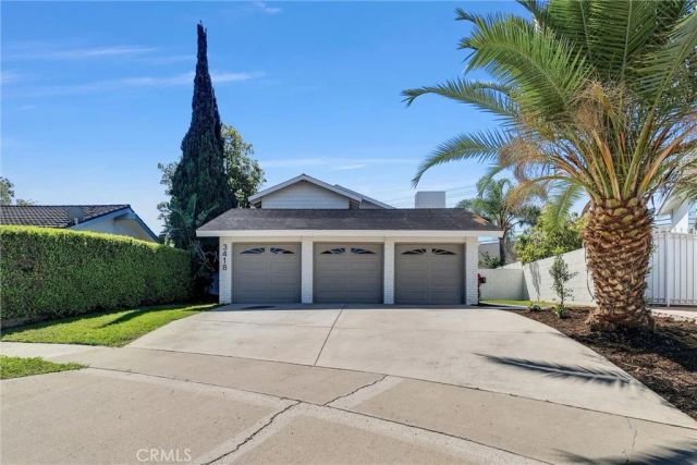 3418 South Baker Street, Santa Ana, CA 92707