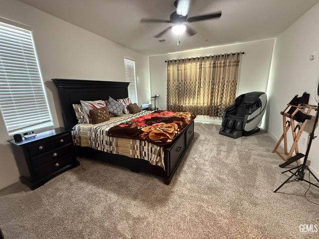 11121 Arundel Way, Bakersfield, CA 93311