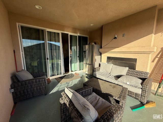 11121 Arundel Way, Bakersfield, CA 93311