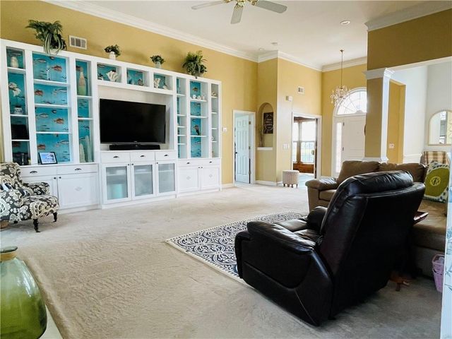 909 Biscayne Way, Suwanee, GA 30024