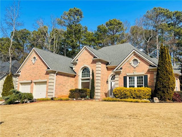 909 Biscayne Way, Suwanee, GA 30024