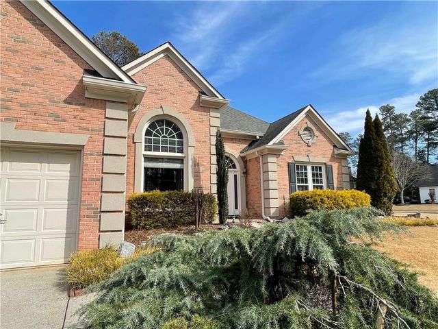 909 Biscayne Way, Suwanee, GA 30024