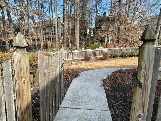 909 Biscayne Way, Suwanee, GA 30024