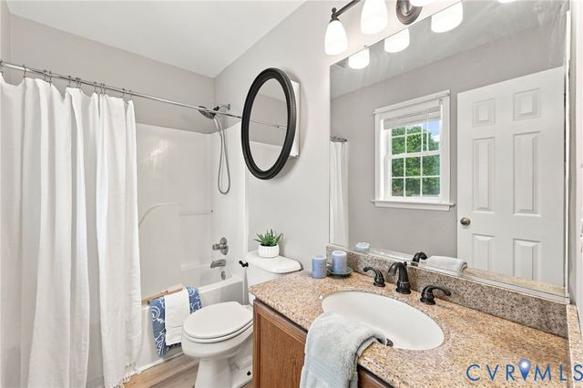 7625 Blue Cedar Dr, Chesterfield, VA 23832