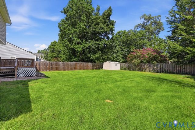 7625 Blue Cedar Dr, Chesterfield, VA 23832