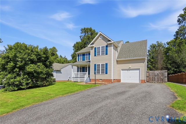 7625 Blue Cedar Dr, Chesterfield, VA 23832