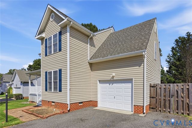 7625 Blue Cedar Dr, Chesterfield, VA 23832