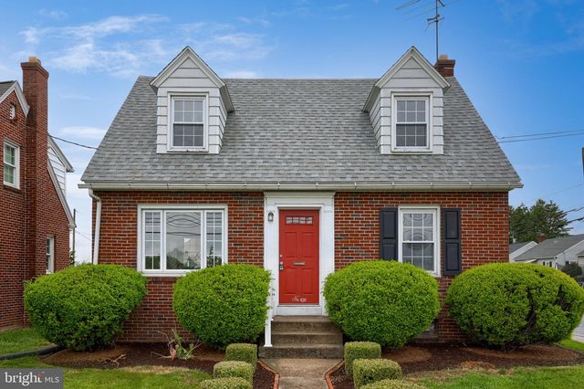430 BRIMMER AVE, New Holland, PA 17557