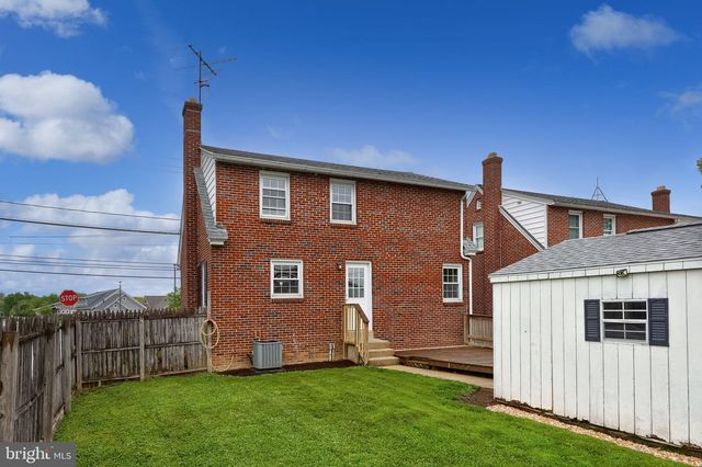 430 BRIMMER AVE, New Holland, PA 17557