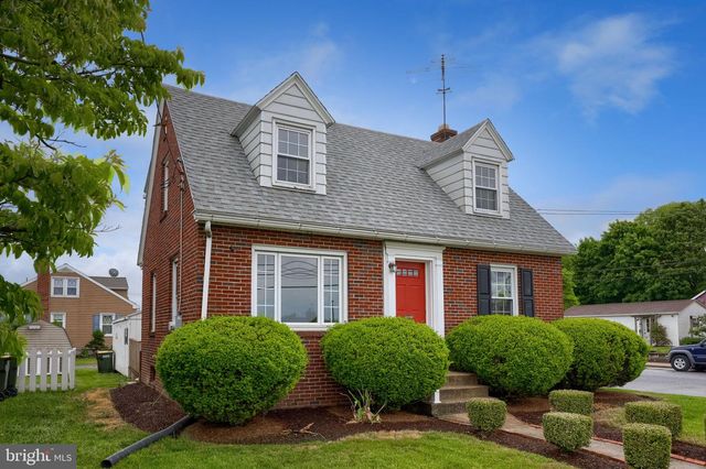 430 BRIMMER AVE, New Holland, PA 17557