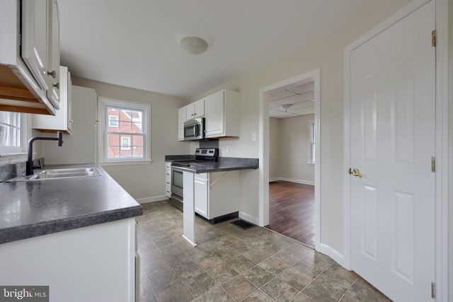 430 BRIMMER AVE, New Holland, PA 17557