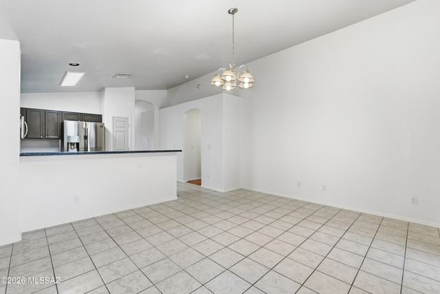 8327 S Via De Ellsworth, Tucson, AZ 85747
