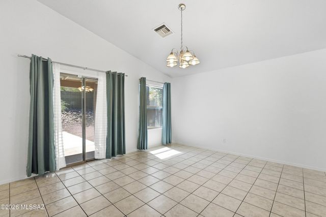 8327 S Via De Ellsworth, Tucson, AZ 85747