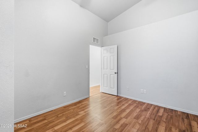 8327 S Via De Ellsworth, Tucson, AZ 85747