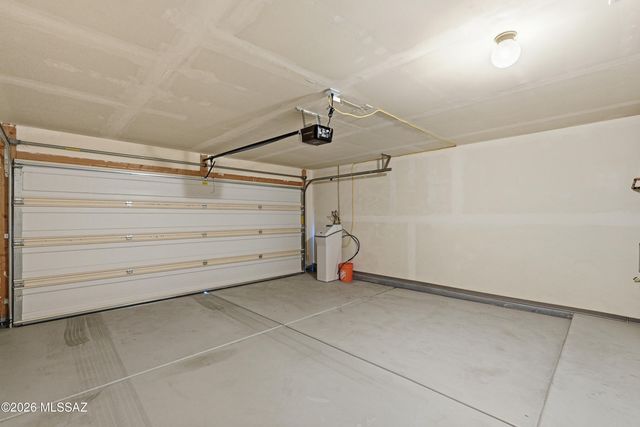 8327 S Via De Ellsworth, Tucson, AZ 85747