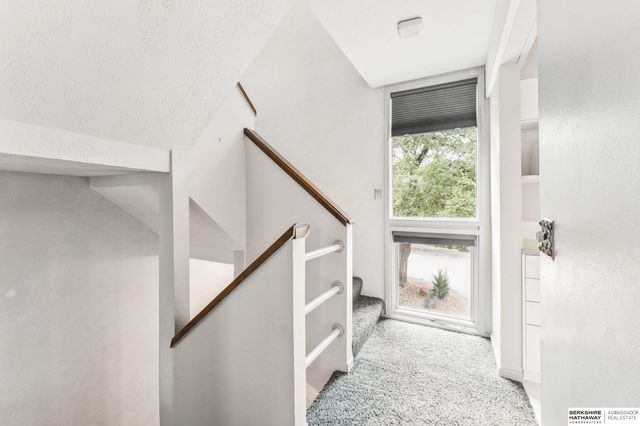 1623 N 109th Plaza, Omaha, NE 68154