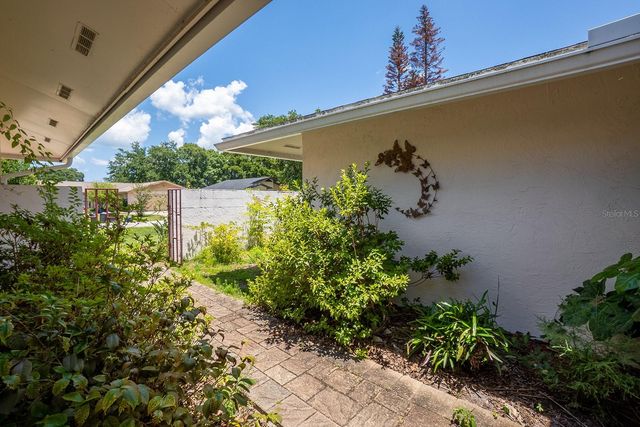 109 FARRAGUT DRIVE, Palm Coast, FL 32137