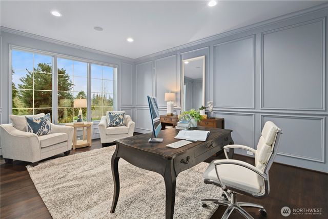 5726 251st Court NE, Redmond, WA 98053