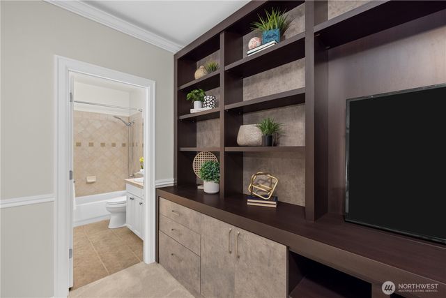 5726 251st Court NE, Redmond, WA 98053