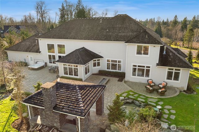 5726 251st Court NE, Redmond, WA 98053