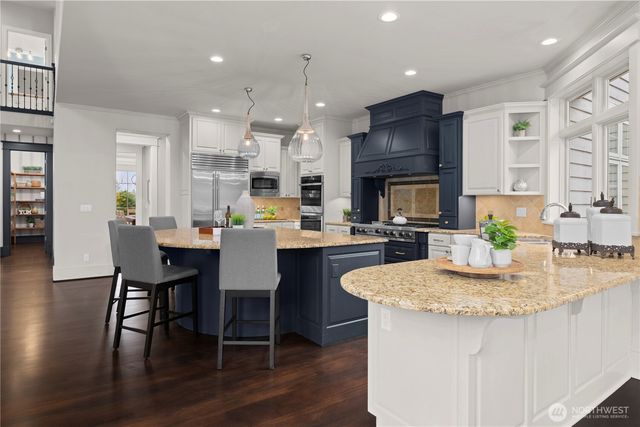 5726 251st Court NE, Redmond, WA 98053