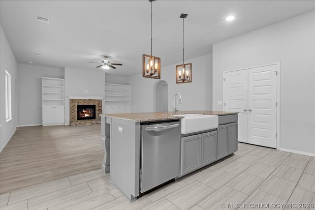 14751 S Urbana Avenue, Bixby, OK 74008