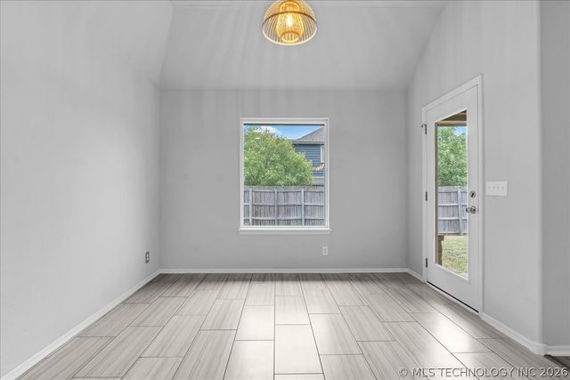 14751 S Urbana Avenue, Bixby, OK 74008