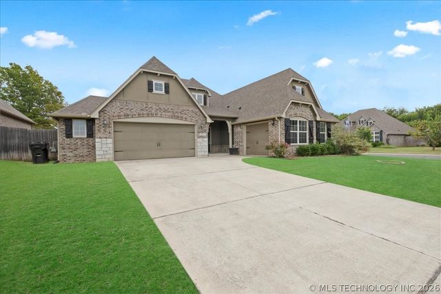 14751 S Urbana Avenue, Bixby, OK 74008