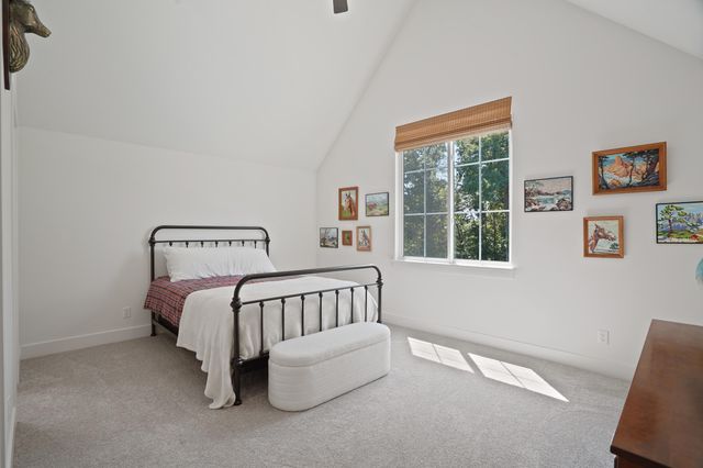 7510 KIRBY KNOWLE CT, Columbia, MO 65203