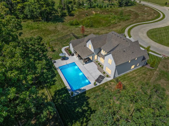 7510 KIRBY KNOWLE CT, Columbia, MO 65203