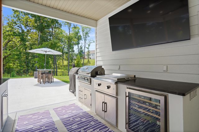 7510 KIRBY KNOWLE CT, Columbia, MO 65203