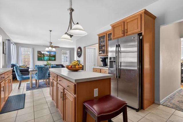 5 Oldwyck Crescent, Highland Mills, NY 10930