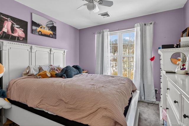 5 Oldwyck Crescent, Highland Mills, NY 10930