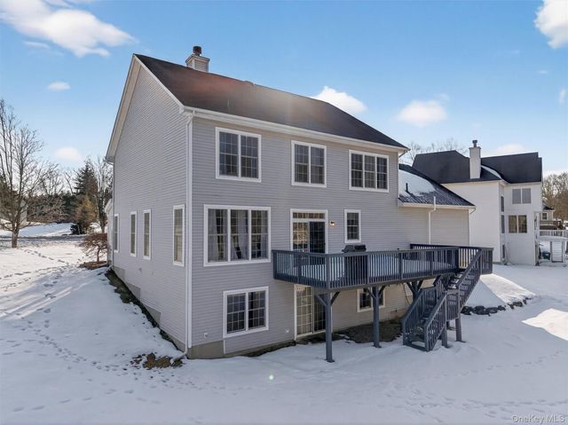 5 Oldwyck Crescent, Highland Mills, NY 10930