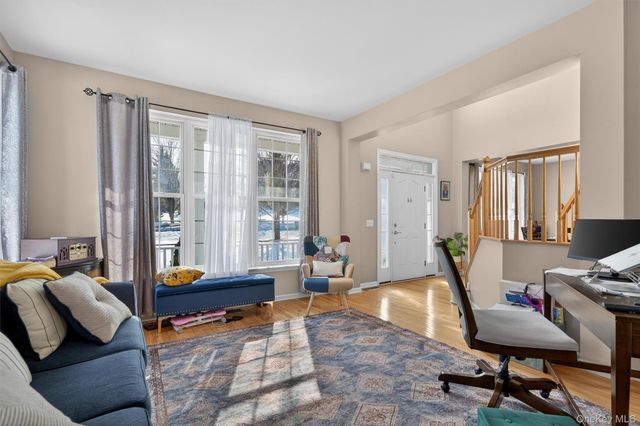 5 Oldwyck Crescent, Highland Mills, NY 10930