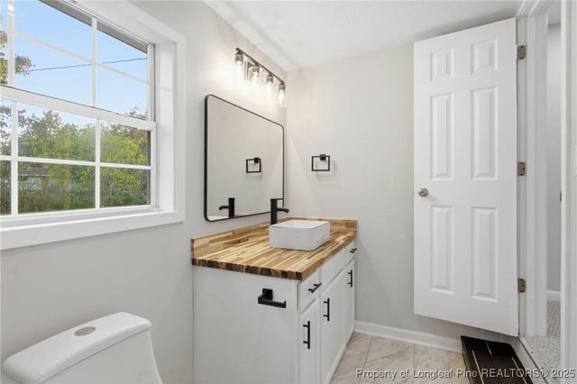 2720 Edwards Avenue, Spring Lake, NC 28390