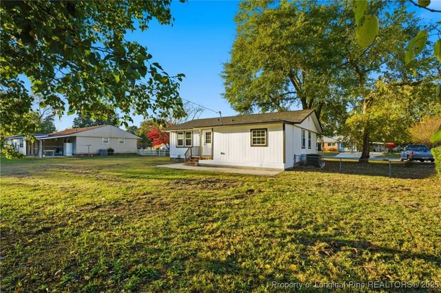 2720 Edwards Avenue, Spring Lake, NC 28390